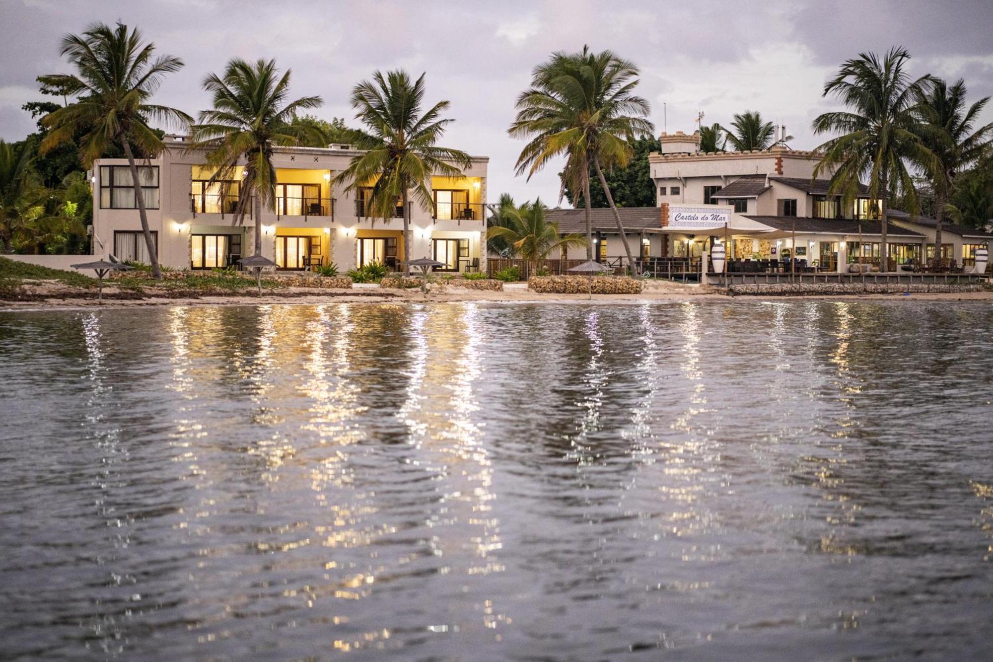 Castelo Beach Resort Magila Bagian luar foto