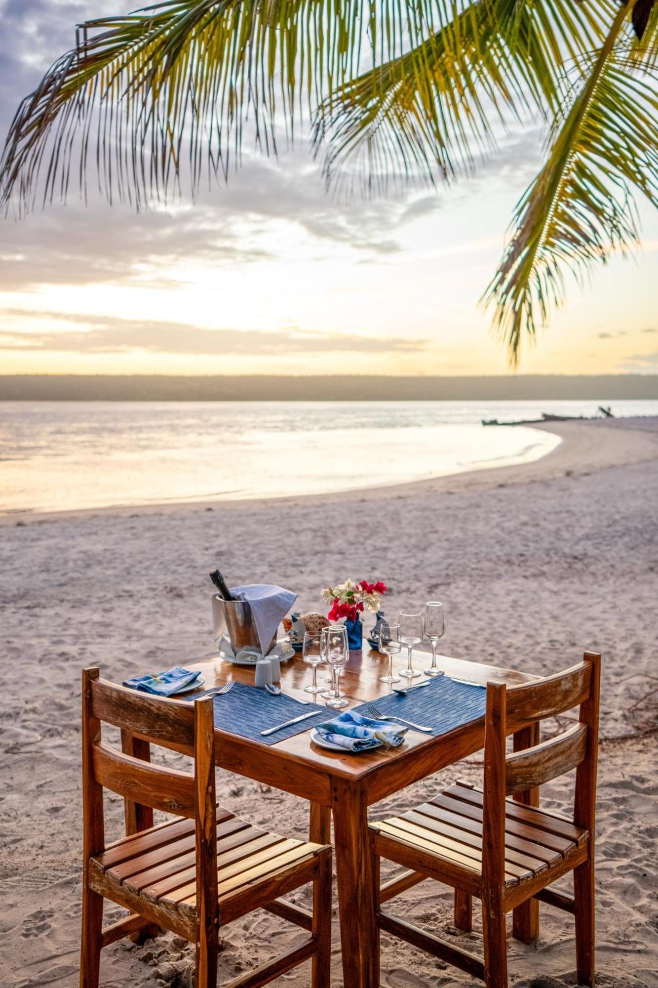 Castelo Beach Resort Magila Bagian luar foto